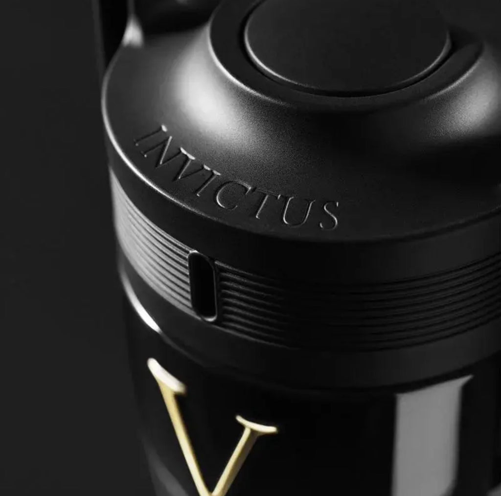 🖤 Invictus Victory Elixir — Potencia, Elegancia y Máxima Intensidad